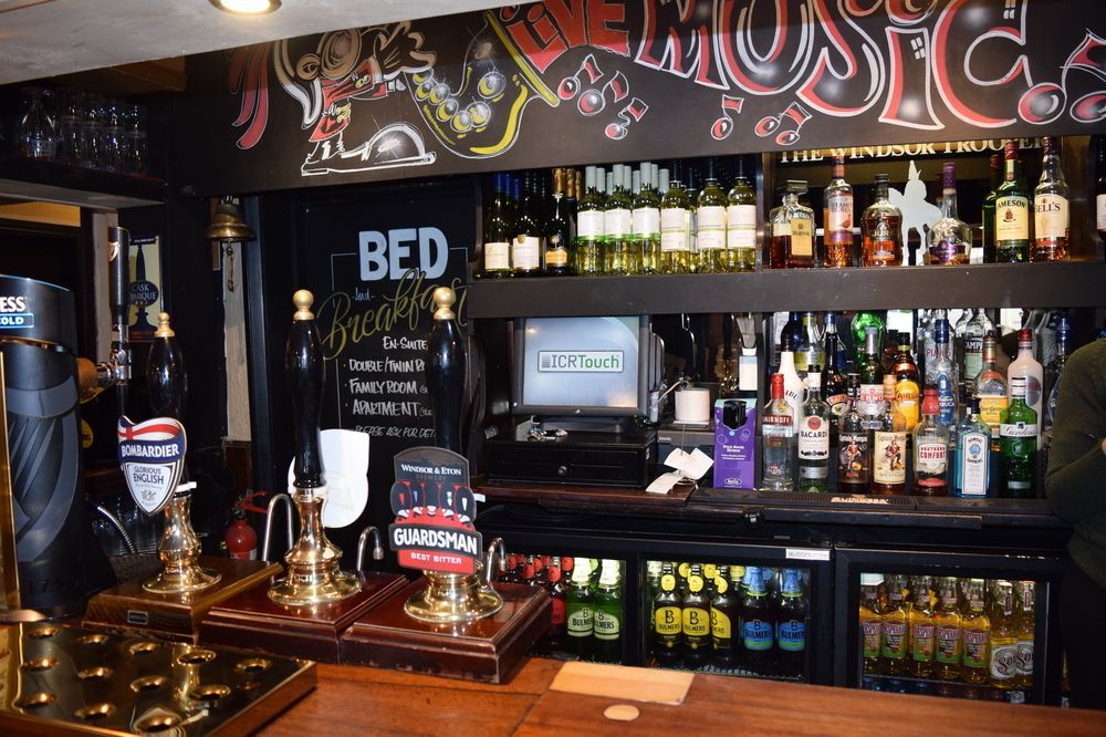 The Windsor Trooper Pub & Inn Exterior foto